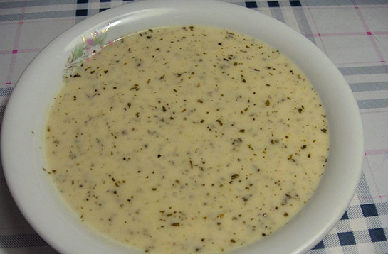 Kolay Yoğurt Çorbası Tarifi ve Malzemeleri